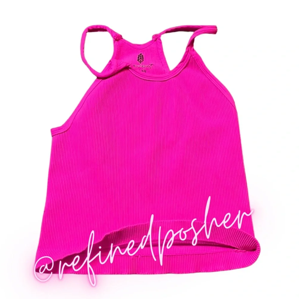 Free People Movement Happiness Runs Long Crop size M/L Hot Pink NEW - Picture 2 of 5